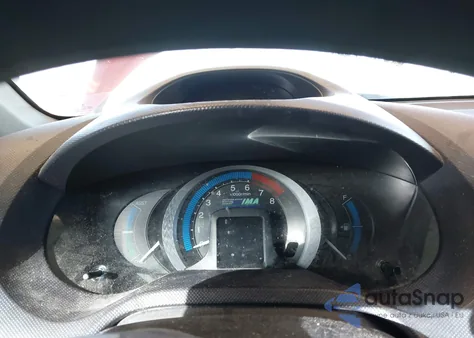 2010 Honda Insight Ex z USA, uszkodzony, nr VIN JHMZE2H76AS042263